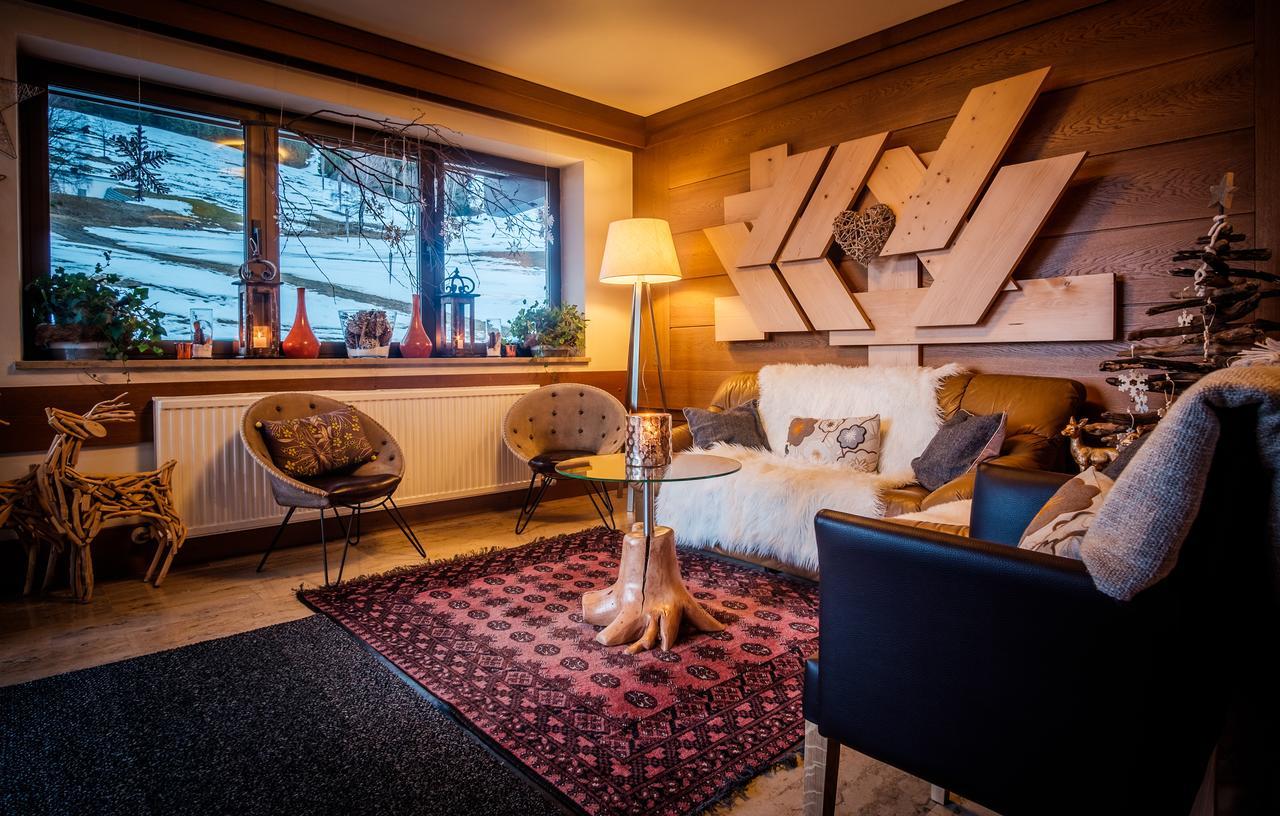 Hotel-Pension Schattberg Зальбах-Хинтерглемм Экстерьер фото